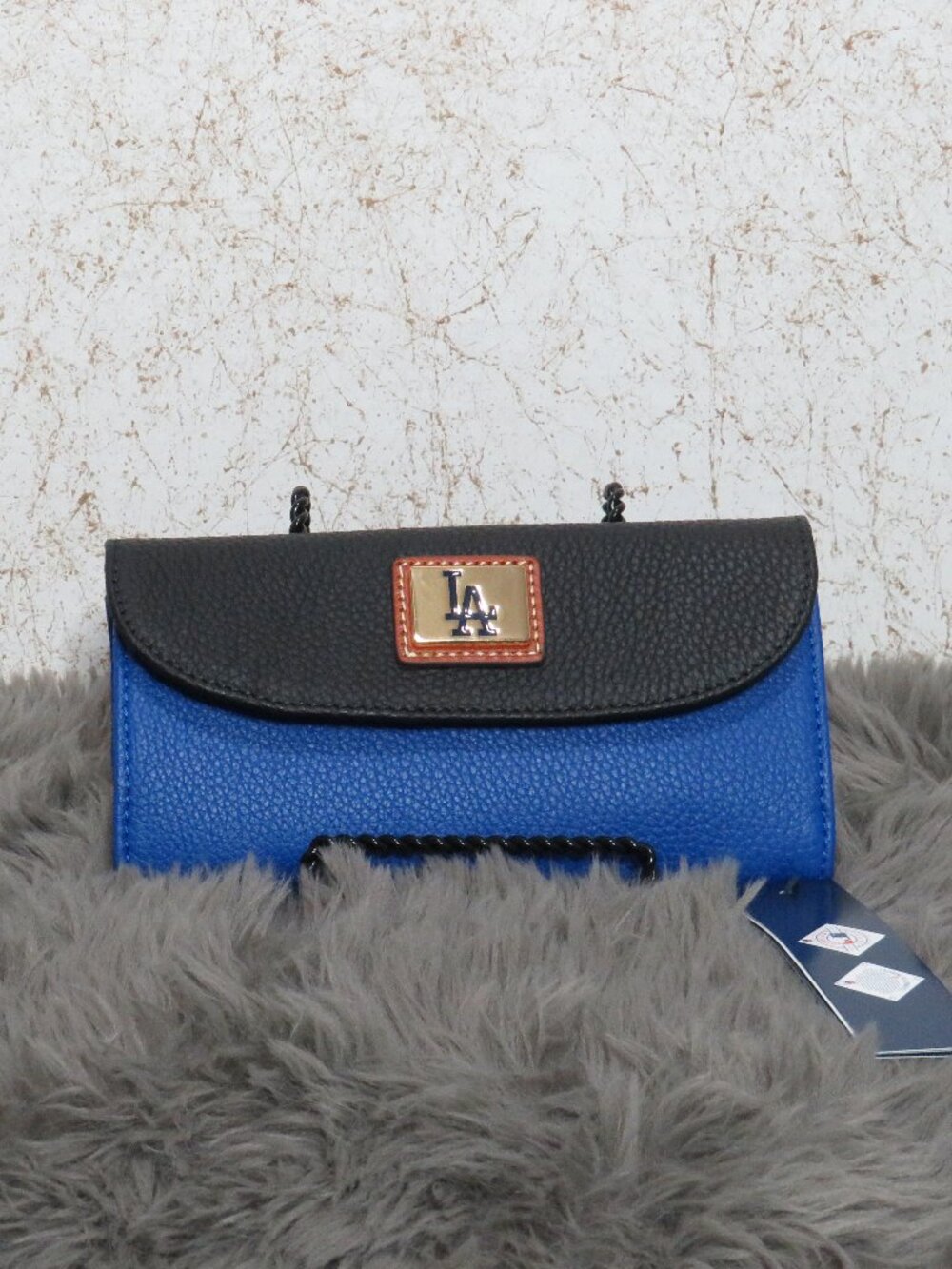 Dooney & Bourke MLB Los Angeles Dodgers Continental Clutch Wallet (Blue)